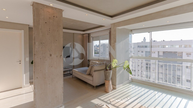 Imagem Apartamento com 2 Quartos à Venda, 61 m² em Passo Da Areia - Porto Alegre