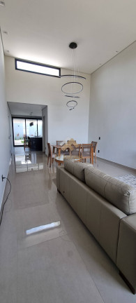 Imagem Casa com 3 Quartos à Venda, 240 m² em São Carlos