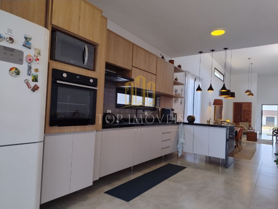 Imagem Casa com 3 Quartos à Venda, 300 m² em Residencial Colinas - Caçapava Imagem Casa com 3 Quartos à Venda, 300 m² em Residencial Colinas - Caçapava