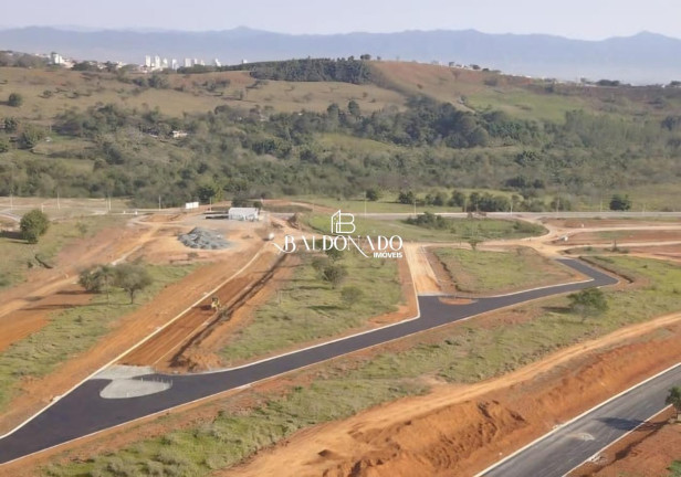 Imagem Terreno à Venda, 250 m² em Centro - Taubaté Imagem Terreno à Venda, 250 m² em Centro - Taubaté