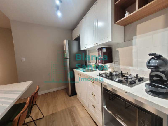 Imagem Apartamento com 2 Quartos à Venda, 50 m² em Copacabana - Rio De Janeiro