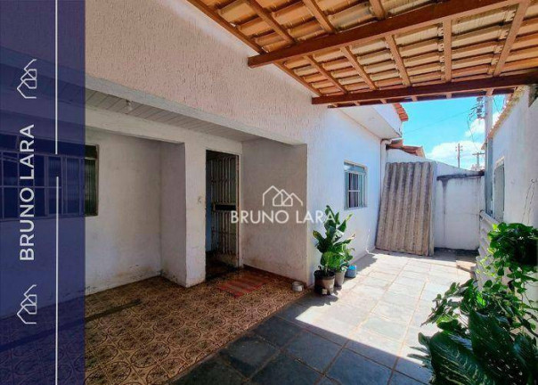Casa com 3 Quartos para Alugar, 159 m² em Tereza Cristina - São Joaquim De Bicas