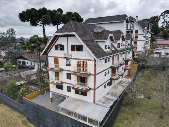 Imagem Imóvel com 32 Quartos à Venda, 800 m² em Região De Capivari - Campos Do Jordão Imagem Imóvel com 32 Quartos à Venda, 800 m² em Região De Capivari - Campos Do Jordão