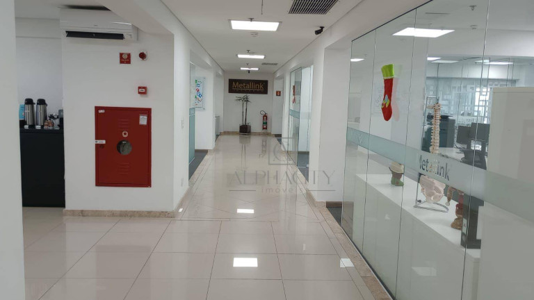 Imagem Sala Comercial à Venda ou Locação, 830 m² em Alphaville Empresarial - Barueri Imagem Sala Comercial à Venda ou Locação, 830 m² em Alphaville Empresarial - Barueri