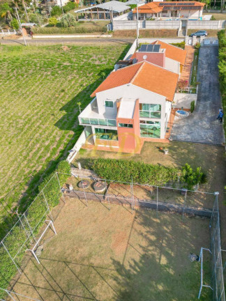Imagem Chácara com 4 Quartos à Venda, 1.600 m² em Zona Rural - Piracaia Imagem Chácara com 4 Quartos à Venda, 1.600 m² em Zona Rural - Piracaia
