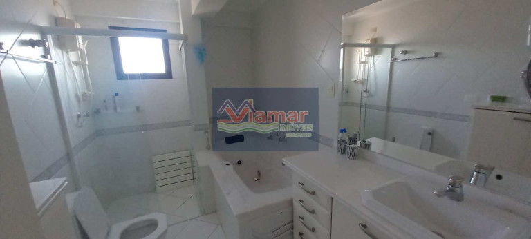 Imagem Apartamento com 4 Quartos à Venda ou Locação, 200 m² em Enseada - Guarujá Imagem Apartamento com 4 Quartos à Venda ou Locação, 200 m² em Enseada - Guarujá