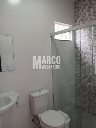Imagem Casa com 2 Quartos à Venda, 207 m² em Costeira - Balneário Barra Do Sul Imagem Casa com 2 Quartos à Venda, 207 m² em Costeira - Balneário Barra Do Sul