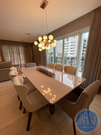Imagem Apartamento com 3 Quartos à Venda, 293 m² em Centro - Balneário Camboriú Imagem Apartamento com 3 Quartos à Venda, 293 m² em Centro - Balneário Camboriú