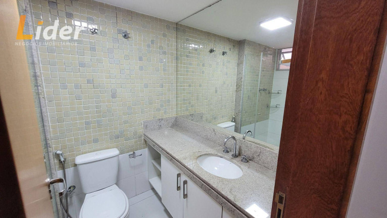 Imagem Apartamento com 2 Quartos à Venda, 110 m² em Centro - Juiz De Fora