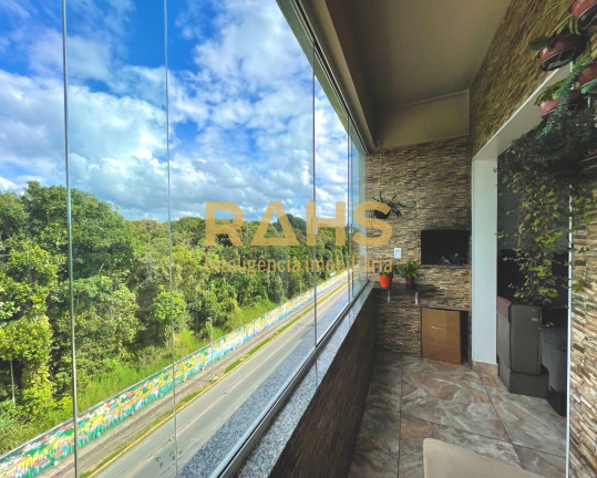 Apartamento com 2 Quartos à Venda, 64 m² em Espinheiros - Joinville