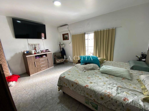Imagem Casa com 4 Quartos à Venda, 268 m² em Barra Do Rio - Itajaí
