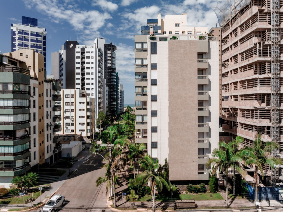 Imagem Apartamento com 3 Quartos à Venda, 128 m² em Centro - Torres Imagem Apartamento com 3 Quartos à Venda, 128 m² em Centro - Torres