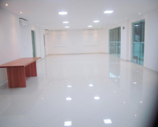 Imagem Apartamento com 3 Quartos à Venda, 216 m² em Pitangueiras - Guarujá