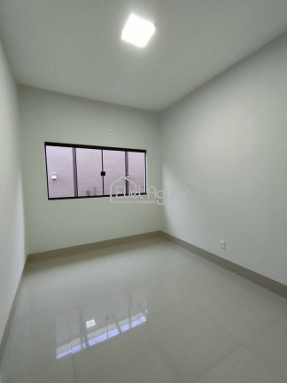Imagem Casa com 3 Quartos à Venda, 125 m² em Jardim Balneário Meia Ponte - Goiânia