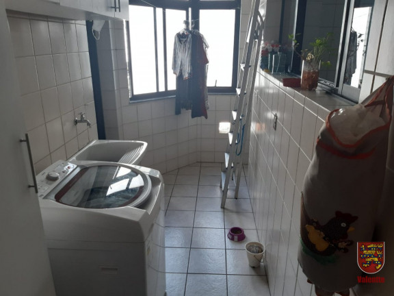 Imagem Apartamento com 3 Quartos à Venda, 135 m² em Coqueiros - Florianópolis