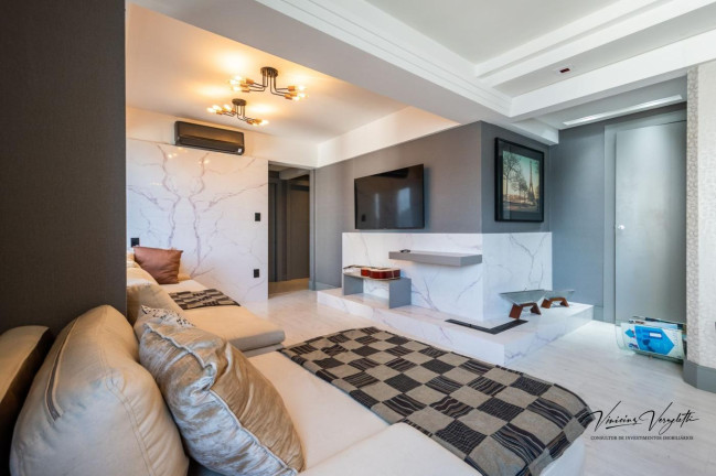 Apartamento com 3 Quartos para Temporada, 130 m² em Centro - Balneário Camboriú
