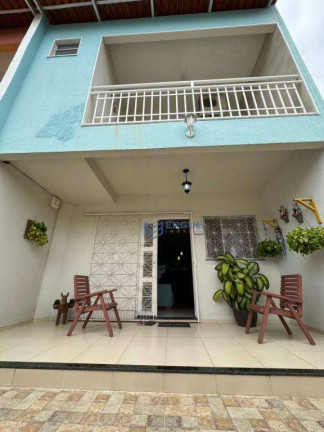 Imagem Casa com 3 Quartos à Venda, 130 m² em Maraponga - Fortaleza Imagem Casa com 3 Quartos à Venda, 130 m² em Maraponga - Fortaleza