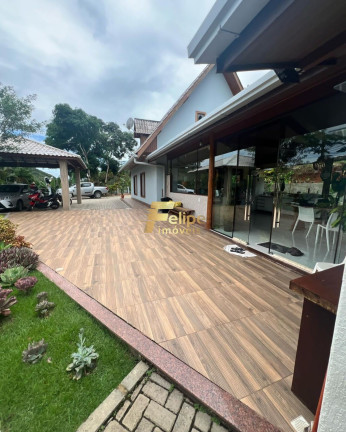 Imagem Casa com 5 Quartos à Venda, 400 m² em Domingos Martins - Domingos Martins Imagem Casa com 5 Quartos à Venda, 400 m² em Domingos Martins - Domingos Martins