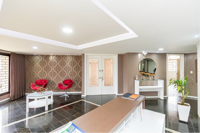 Imagem Imóvel com 3 Quartos à Venda, 142 m² em Juvevê - Curitiba Imagem Imóvel com 3 Quartos à Venda, 142 m² em Juvevê - Curitiba