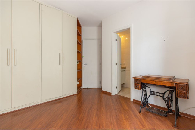 Imagem Apartamento com 4 Quartos à Venda, 172 m² em Moema - São Paulo