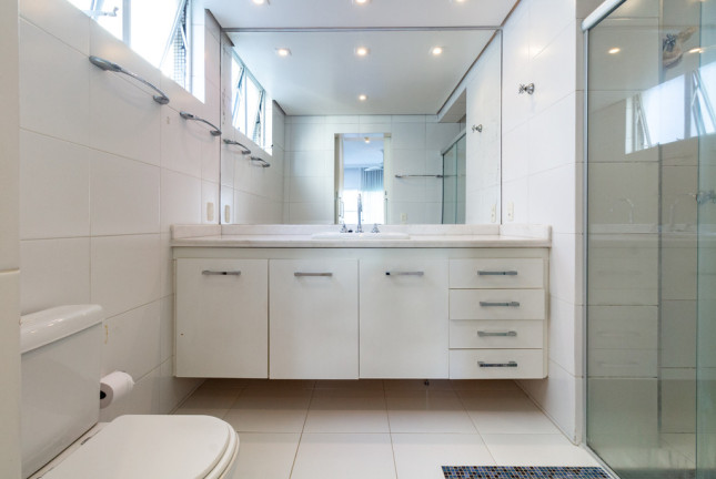 Imagem Apartamento com 3 Quartos à Venda, 176 m² em Consolação - São Paulo Imagem Apartamento com 3 Quartos à Venda, 176 m² em Consolação - São Paulo