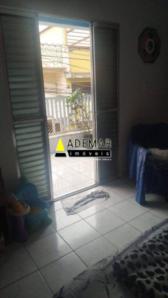 Imagem Casa com 3 Quartos à Venda, 250 m² em Eldorado - Diadema Imagem Casa com 3 Quartos à Venda, 250 m² em Eldorado - Diadema