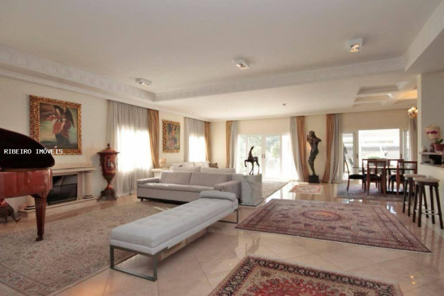 Imagem Casa com 6 Quartos à Venda, 980 m² em Alphaville - Santana De Parnaíba Imagem Casa com 6 Quartos à Venda, 980 m² em Alphaville - Santana De Parnaíba