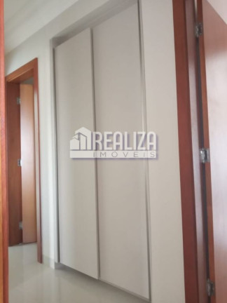 Imagem Apartamento com 3 Quartos à Venda, 213 m² em Centro - Uberaba Imagem Apartamento com 3 Quartos à Venda, 213 m² em Centro - Uberaba