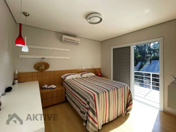 Imagem Casa com 5 Quartos à Venda, 610 m² em Granja Viana - Cotia Imagem Casa com 5 Quartos à Venda, 610 m² em Granja Viana - Cotia