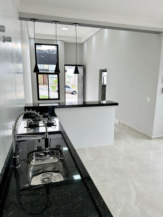 Imagem Casa de Condomínio com 3 Quartos à Venda, em Horto Florestal Villagio - Sorocaba Imagem Casa de Condomínio com 3 Quartos à Venda, em Horto Florestal Villagio - Sorocaba