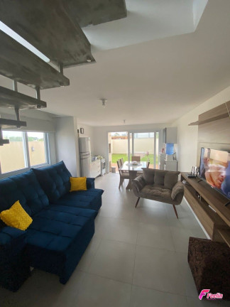Imagem Casa com 3 Quartos à Venda, 123 m² em Campeche - Florianópolis Imagem Casa com 3 Quartos à Venda, 123 m² em Campeche - Florianópolis