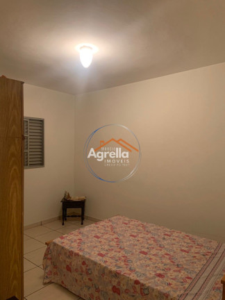 Imagem Casa com 4 Quartos à Venda, 200 m² em Jardim Santo Antonio - Mogi Guaçu Imagem Casa com 4 Quartos à Venda, 200 m² em Jardim Santo Antonio - Mogi Guaçu