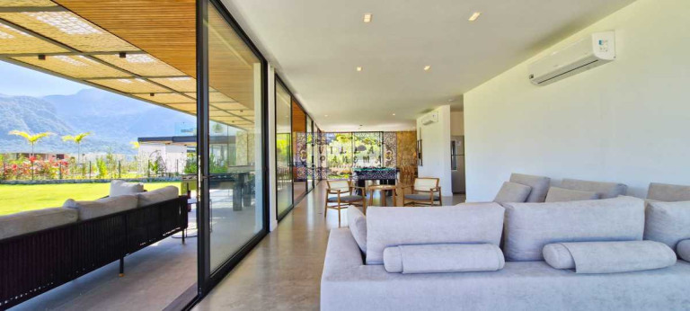 Imagem Imóvel com 5 Quartos à Venda, 540 m² em São Brás - Mangaratiba
