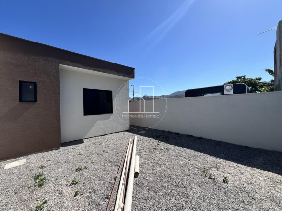 Imagem Casa com 2 Quartos à Venda, 199 m² em São João Do Rio Vermelho - Florianópolis Imagem Casa com 2 Quartos à Venda, 199 m² em São João Do Rio Vermelho - Florianópolis