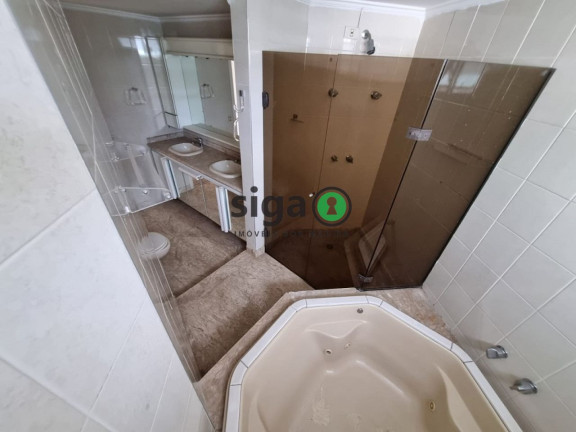 Imagem Apartamento com 4 Quartos à Venda, 240 m² em Itaim Bibi - São Paulo Imagem Apartamento com 4 Quartos à Venda, 240 m² em Itaim Bibi - São Paulo