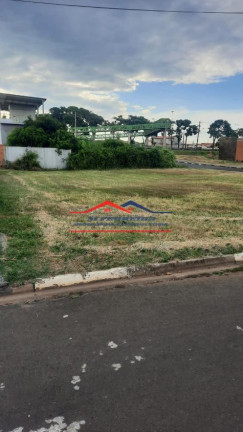 Imagem Terreno à Venda, 298 m² em Centro - Saltinho Imagem Terreno à Venda, 298 m² em Centro - Saltinho
