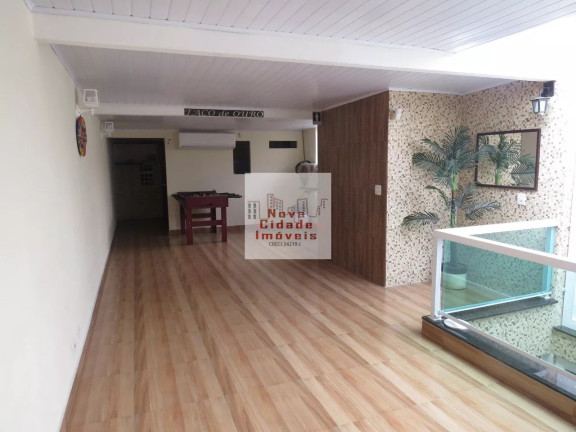 Sobrado com 6 Quartos à Venda, 260 m² em Vila Olímpia - São Paulo
