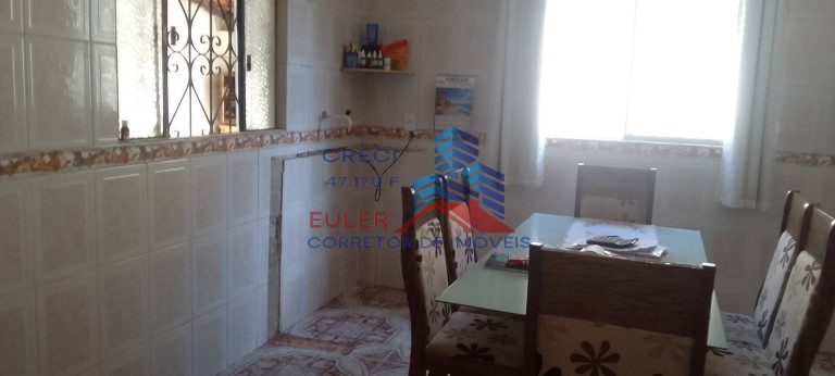 Imagem Casa com 3 Quartos à Venda, 360 m² em Dona Rosarinha - Santa Luzia