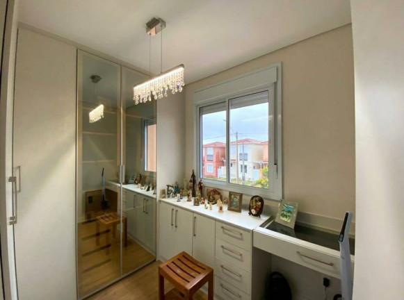Imagem Casa com 3 Quartos à Venda, 243 m² em Medeiros - Jundiaí Imagem Casa com 3 Quartos à Venda, 243 m² em Medeiros - Jundiaí