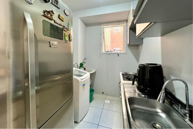 Imagem Apartamento com 2 Quartos à Venda, 47 m² em Olaria - Canoas Imagem Apartamento com 2 Quartos à Venda, 47 m² em Olaria - Canoas