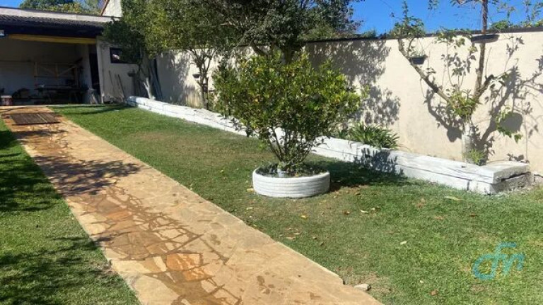Imagem Sobrado com 3 Quartos à Venda, 208 m² em Vila Suissa - Mogi Das Cruzes