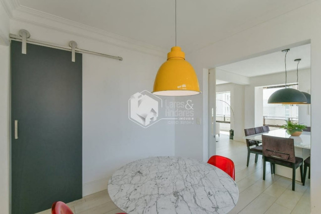 Imagem Apartamento com 3 Quartos à Venda, 209 m² em Vila Nova Conceição - São Paulo Imagem Apartamento com 3 Quartos à Venda, 209 m² em Vila Nova Conceição - São Paulo