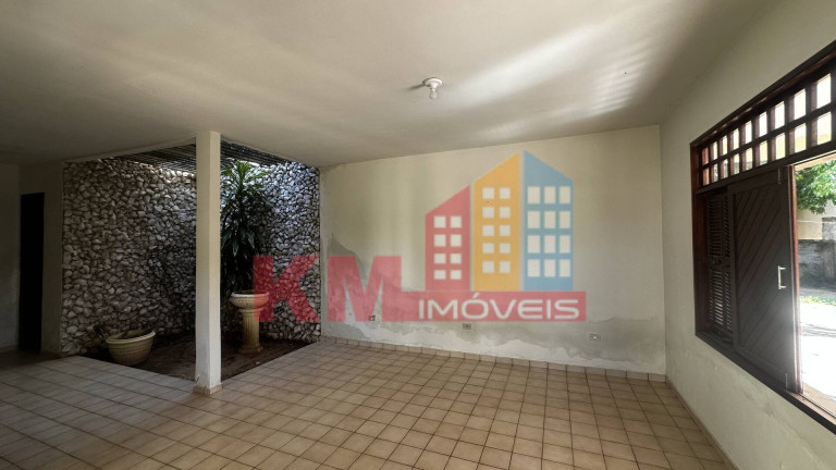 Imagem Casa com 3 Quartos à Venda, 280 m² em Alto De São Manoel - Mossoró