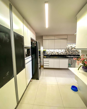 Imagem Imóvel com 4 Quartos à Venda, 180 m² em Praia Do Morro - Guarapari Imagem Imóvel com 4 Quartos à Venda, 180 m² em Praia Do Morro - Guarapari