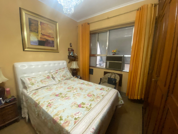 Imagem Imóvel com 3 Quartos à Venda, 182 m² em Copacabana - Rio De Janeiro Imagem Imóvel com 3 Quartos à Venda, 182 m² em Copacabana - Rio De Janeiro