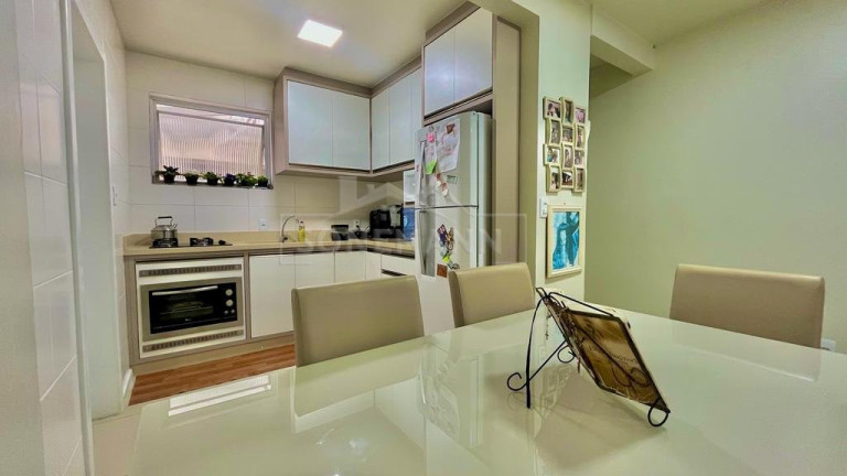 Imagem Apartamento com 2 Quartos à Venda, 56 m² em Bom Abrigo - Florianópolis