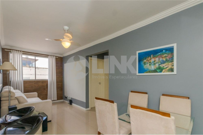 Imagem Apartamento com 2 Quartos à Venda, 48 m² em Jardim Itu - Porto Alegre