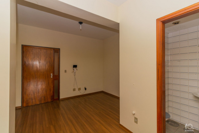 Imagem Sala Comercial à Venda, 39 m² em Independência - Porto Alegre Imagem Sala Comercial à Venda, 39 m² em Independência - Porto Alegre