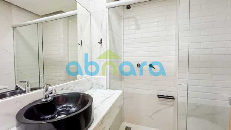 Imagem Apartamento com 3 Quartos à Venda, 140 m² em Copacabana - Rio De Janeiro Imagem Apartamento com 3 Quartos à Venda, 140 m² em Copacabana - Rio De Janeiro