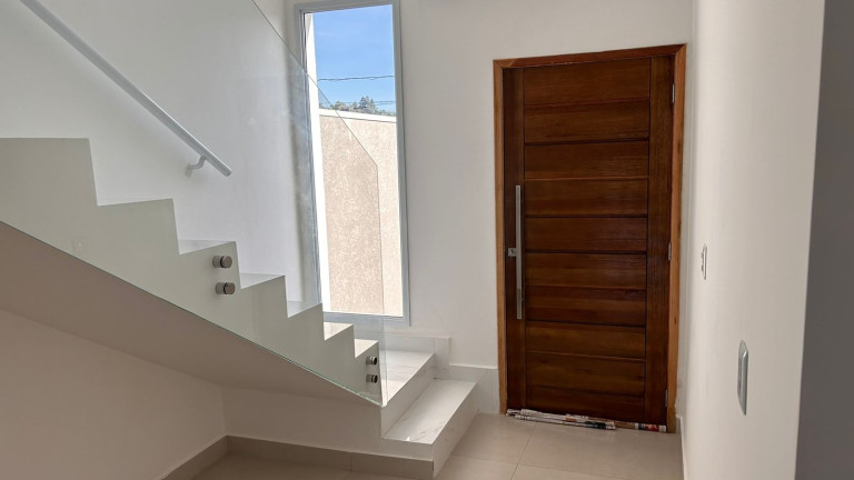 Imagem Sobrado com 3 Quartos à Venda, 108 m² em Villas Do Jaguari - Santana De Parnaíba